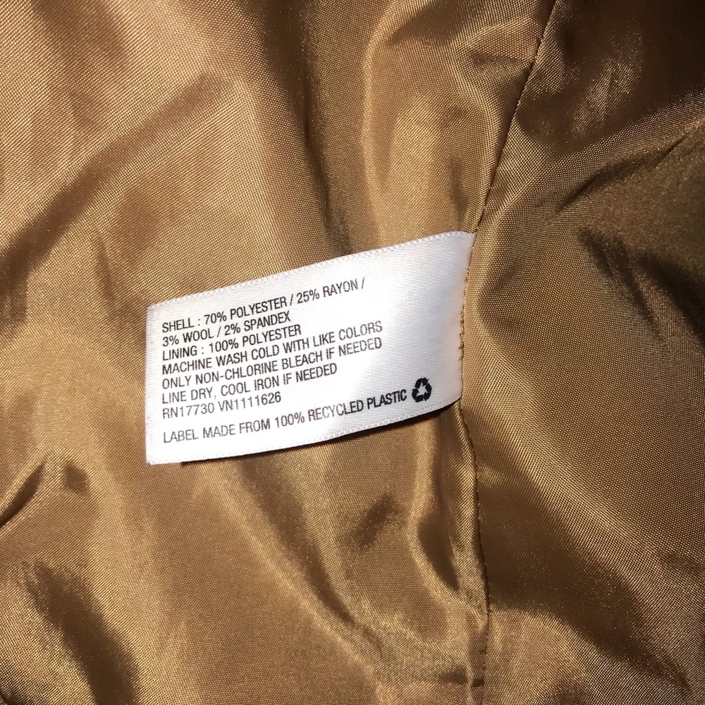 Tan blazer - Picture 4 of 4